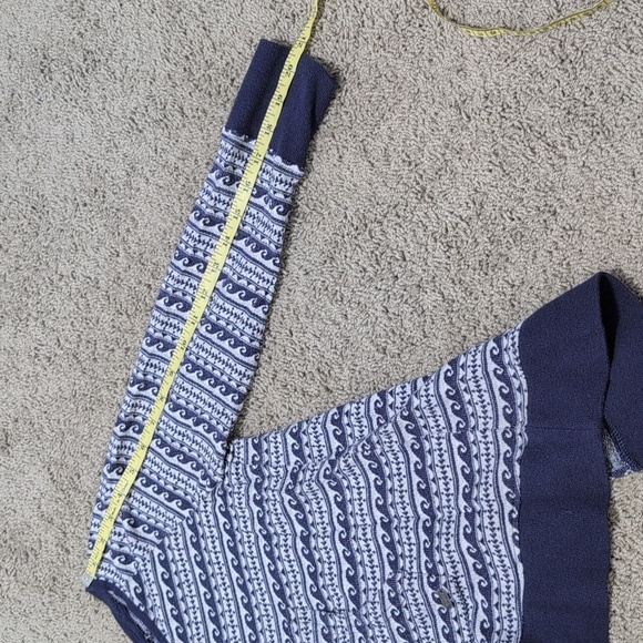 Roxy Open Back Sweater Top Kangaroo Pocket Size Med Navy Blue White Wave Print - Picture 14 of 14